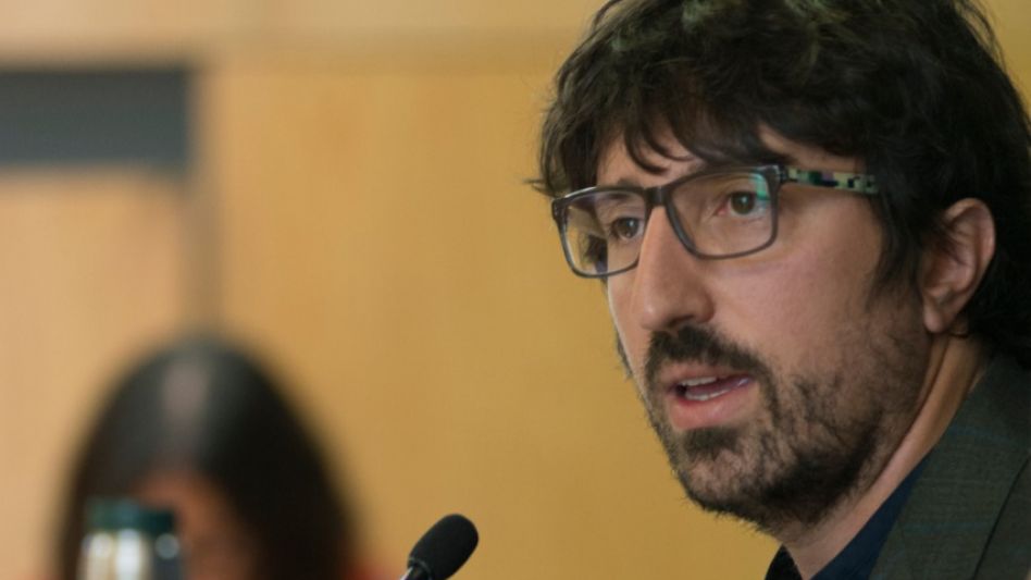 Martín Bageneta es sociólogo, investigador del Conicet, estudiante del doctorado en Ciencias Sociales, profesor y licenciado en Sociología. Se refirió a diferentes aspectos de las redes sociales.