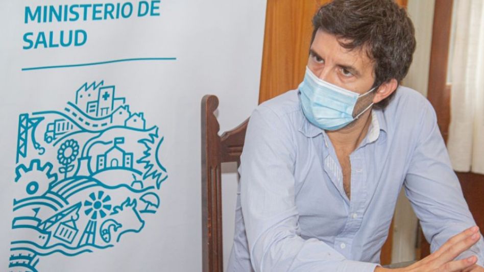 "Espero que dejen de hacer operaciones políticas que sólo confunden y desgastan a los vecinos"
