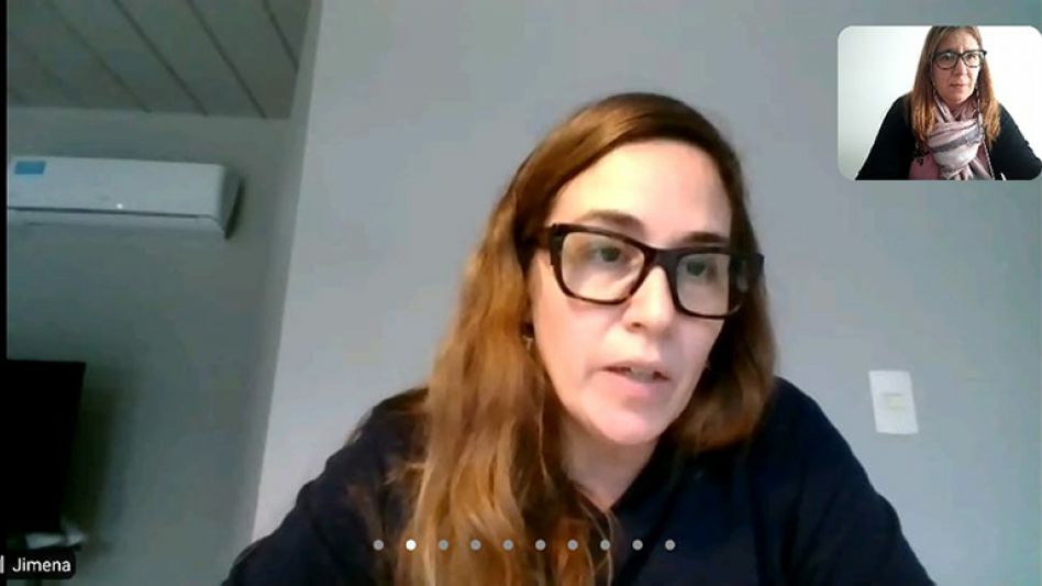 La captura de la imagen muestra a Laura Aloisi y a la autora del proyecto de Tarifa Inclusiva, la diputada nacional del Frente de Todos Jimena López. PERONISMO 26 DE JULIO/AZUL
