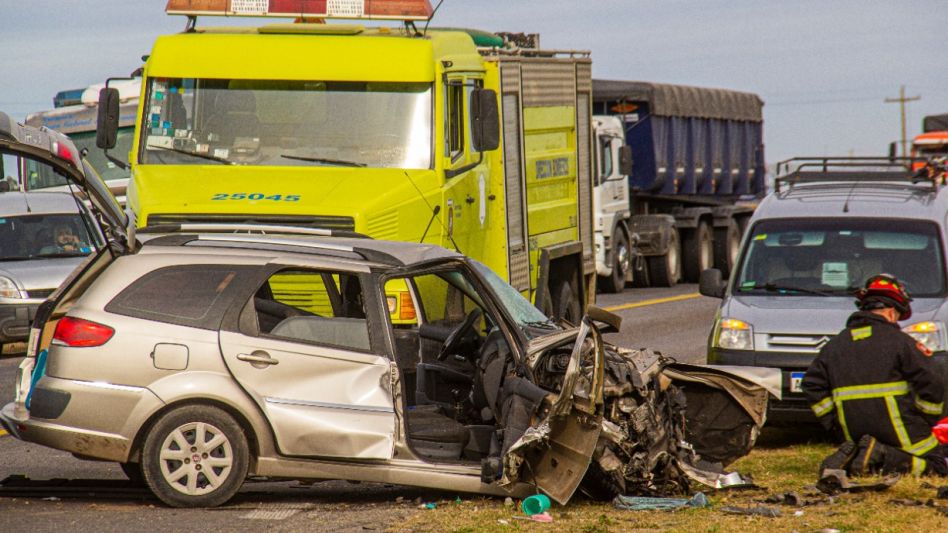 Una mujer que tenía 73 años, la víctima fatal de este siniestro vial sucedido el pasado viernes sobre la Ruta 3, en jurisdicción de Azul. NICOLÁS MURCIA