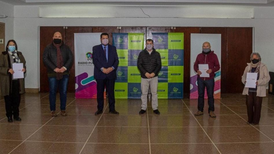Con la participación de entidades intermedias, desde el próximo lunes  la Radio Pública presenta nueva programación