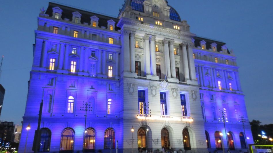 El Presidente encabezará un homenaje a los fallecidos por Covid-19 en Argentina