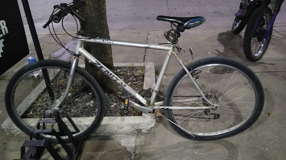 Está internado por un accidente de tránsito
