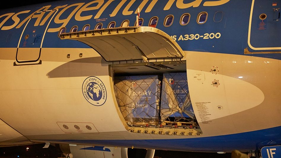 Con la llegada de una partida récord, la Argentina alcanzó casi 27 millones de dosis recibidas