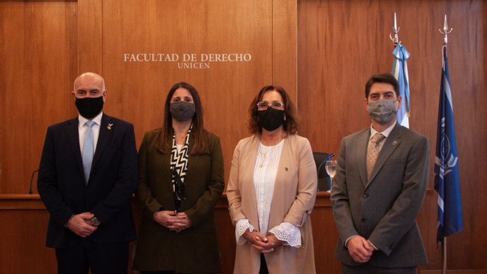 Laura Giosa y Esteban Hess asumieron como Decana y Vicedecano en Facultad de Derecho UNICEN