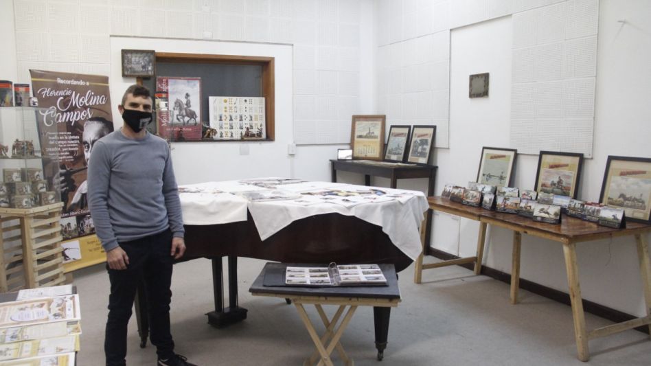 Algunas de las imágenes de la colección de Florencio Molina Campos y todo lo relacionado con él.   FOTOS ANGIE DÍAZ JACQUOT