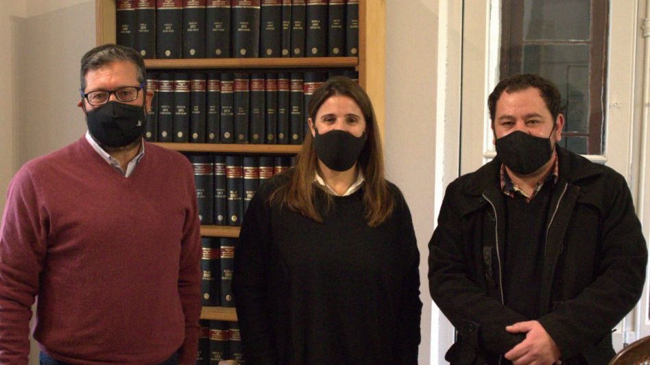La reunión de trabajo que mantuvieron la máxima autoridad de la Facultad de Derecho de Azul y el concejal peronista.