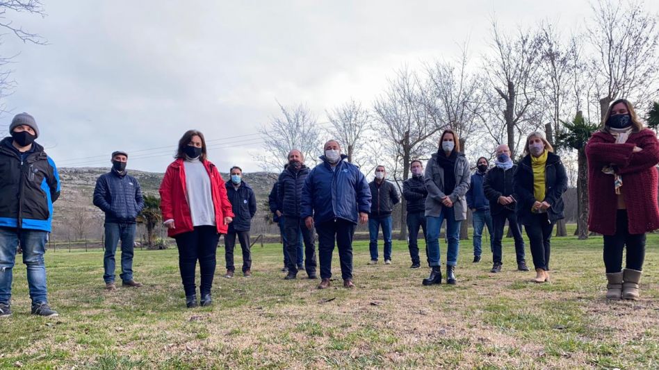 Los profesionales del turismo y referentes políticos que trabajan en conjunto para lograr que se declare a un sector de Boca de las Sierras como reserva natural.