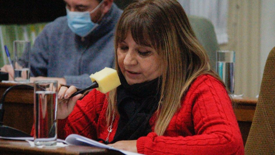El bloque Azuleños para el Cambio pide que la Comuna haga gestiones para subvencionar de forma permanente los haberes del personal de los Hogares Sagrado Corazón de Jesús y Buen Pastor. ADJ