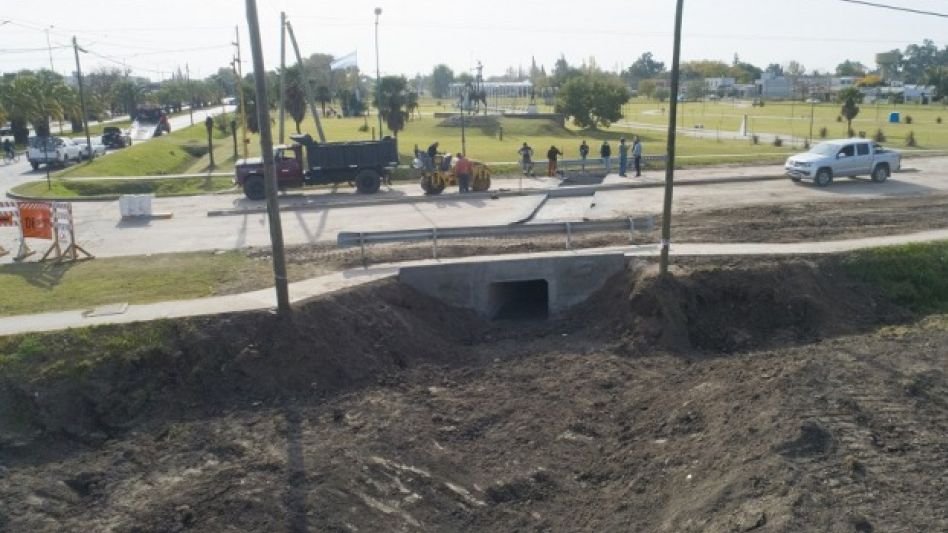 Obras en Azul: Vialidad invierte 370 millones de pesos para reconstruir alcantarillas en rutas provinciales