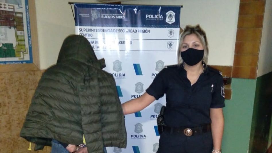 Indagan hoy a pareja sospechada de haber  cometido un violento asalto en una oficina