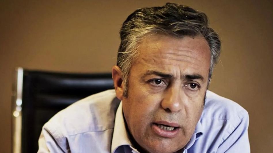 La UCR llama a una cumbre "urgente" para frenar la guerra interna en la oposición