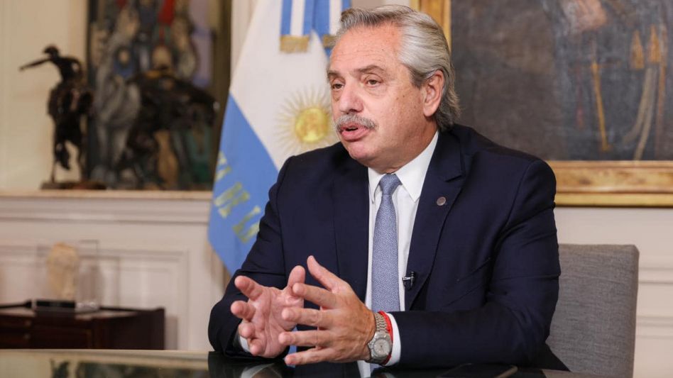 Fernández puso en debate la duración del mandato de los jueces