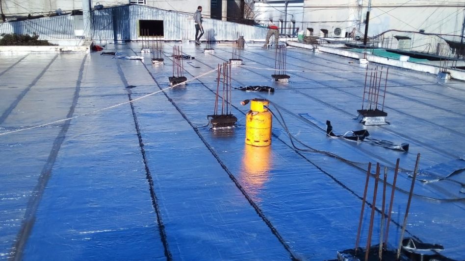 Los techos del sector habitacional uno del centro asistencial de salud municipal, luego de las obras que se concretaron con el esfuerzo de la cooperadora y de la comunidad que siempre colabora.