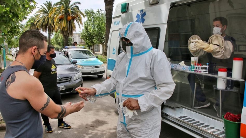 Los contagios de coronavirus vuelven a caer por undécima semana consecutiva