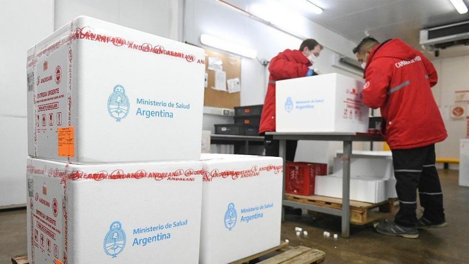 Comienza la distribución de las vacunas Sputnik V producidas en el país