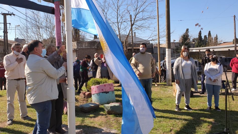 El domingo a la mañana se realizó en la Plaza de los Sueños un festival folclórico. PRENSA MUNICIPAL