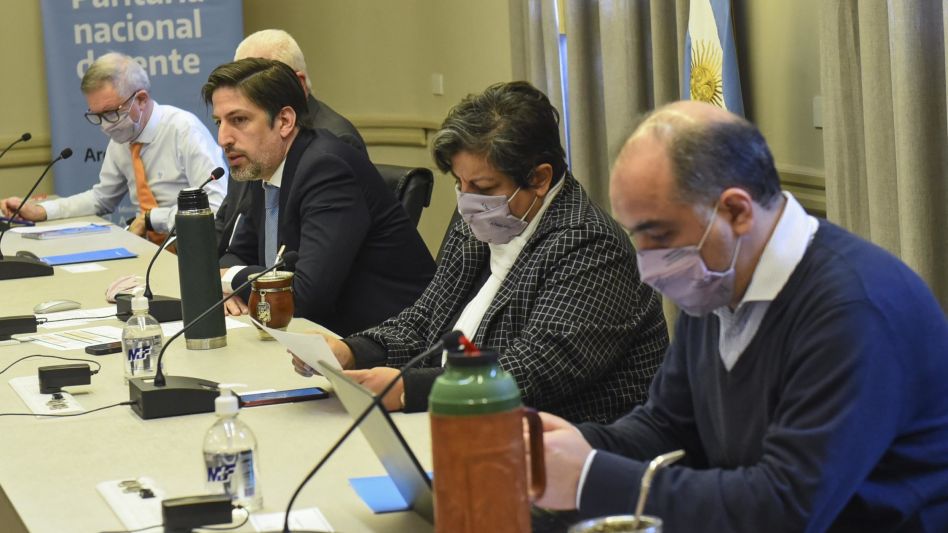 Docentes: hubo acuerdo en la paritaria nacional y el aumento llega al 45,5%