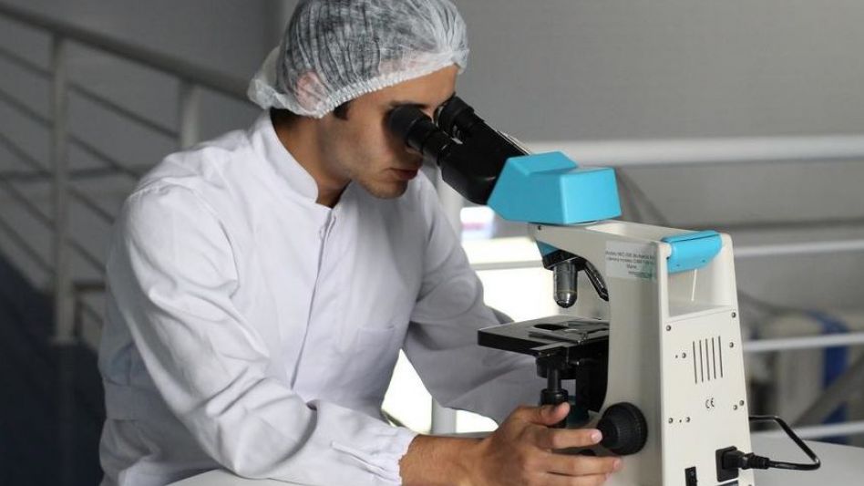 Un fármaco podría reducir la carga viral de pacientes con Covid-19 en más del 90%