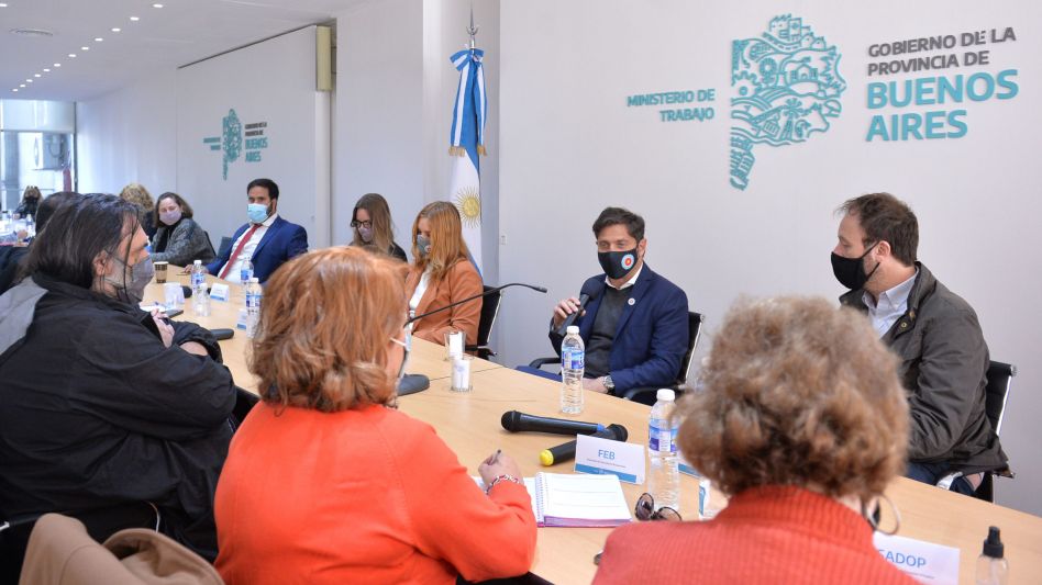 Kicillof ofreció ampliar incremento a un 45,5% y se arrima a un acuerdo