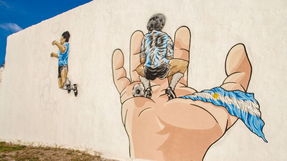 El mural ?del 10? en el Barrio San francisco va tomando forma.  ANGIE DÍAZ JACQUOT