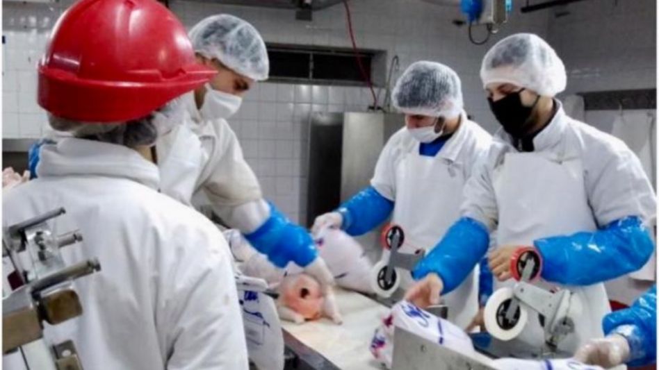 Establecimiento Frigorífico Azul, una de las principales industrias de la ciudad