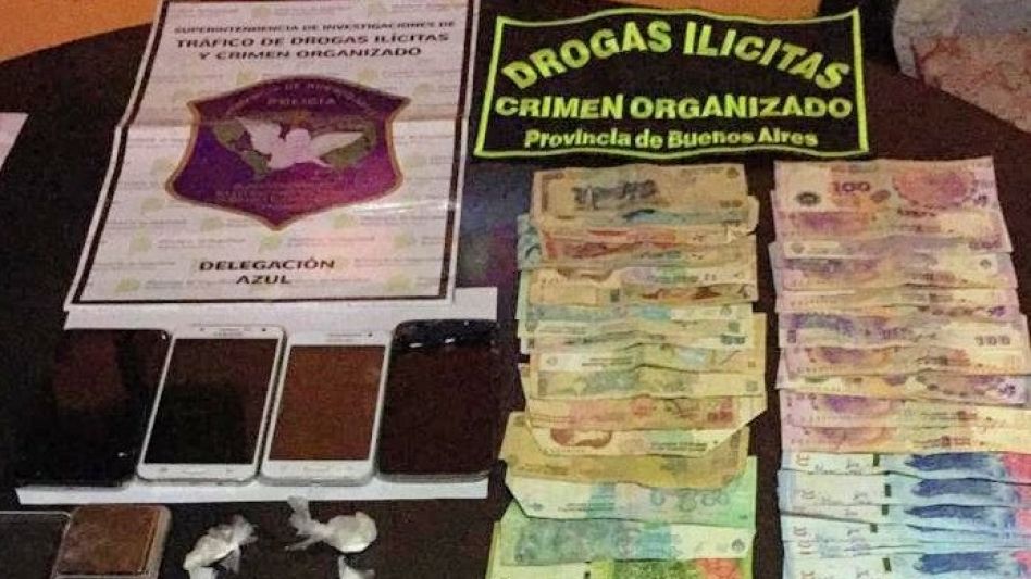 Cocaína, dinero y celulares, incautados durante uno de estos procedimientos por drogas. ARCHIVO/EL TIEMPO