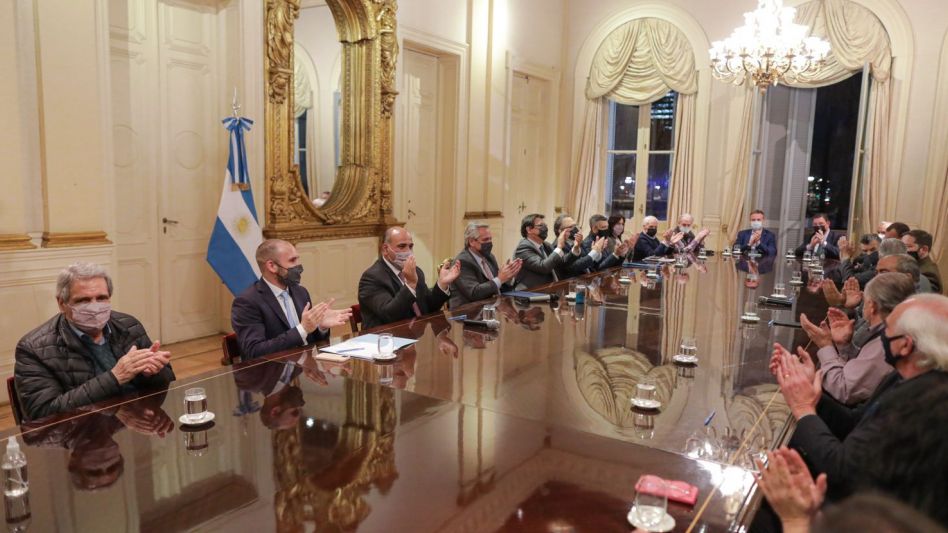 Acordaron un nuevo salario mínimo: $32 mil desde noviembre