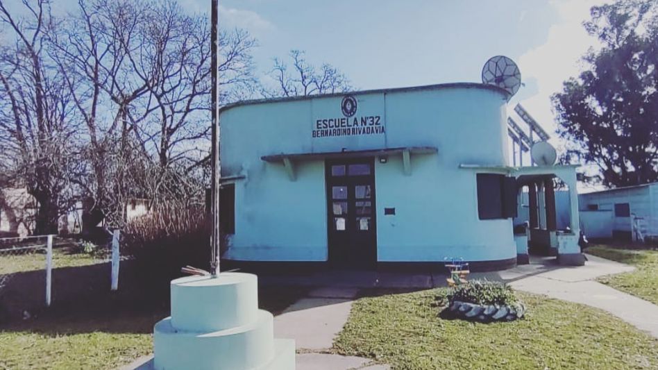 La Escuela Primaria N° 32 del Paraje la Primavera cuenta con servicio de internet desde el 28 de julio de este año.