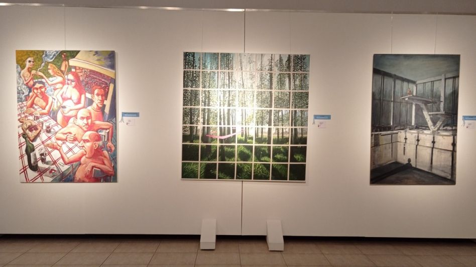 Azul estuvo representada por los artistas Silvina Mele, Pino Giménez y Federico Camozzi. El Segundo Premio de tan prestigioso salón fue obtenido por Federico Camozzi. 