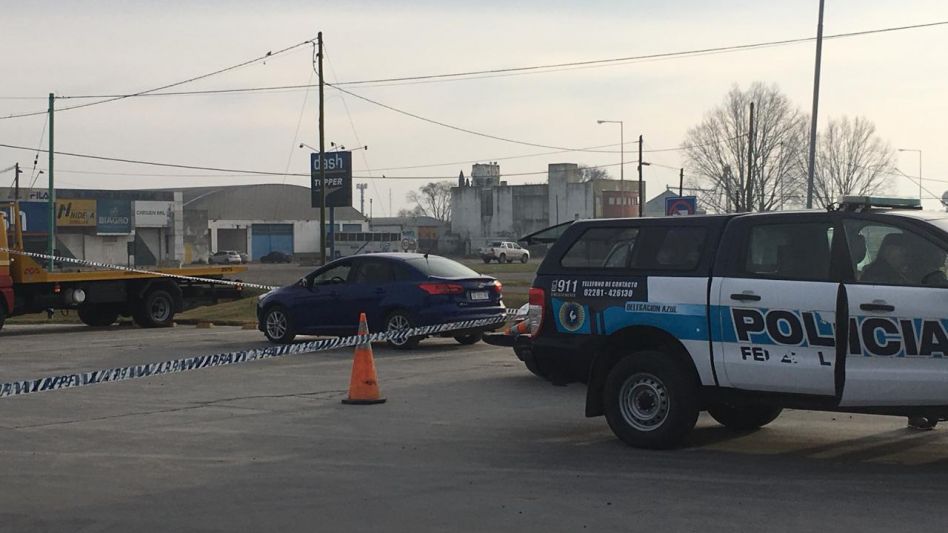 El tiroteo entre los policías había quedado grabado a través de las cámaras de seguridad instaladas en la estación de servicios.  ARCHIVO/EL TIEMPO
