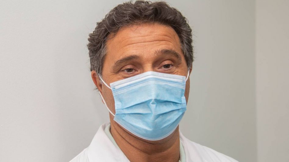 El Dr. Néstor Cousté, actual director del Hospital Materno Infantil ?Argentina Diego? habló sobre la inmunización contra el Covid-19 para menores de 3 a 11 años.  ARCHIVO/NICOLAS MURCIA
