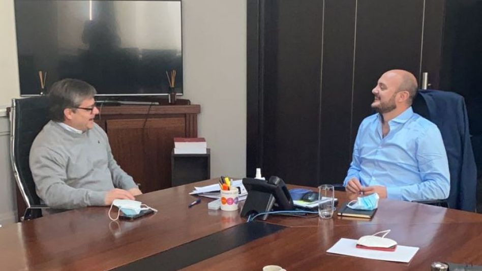 Jorge Ferrarello durante la reunión de trabajo que mantuvo días atrás en Capital Federal con el subsecretario de Trabajo, Industria y Comercio de la Ciudad de Buenos Aires Ezequiel Jarvis. 