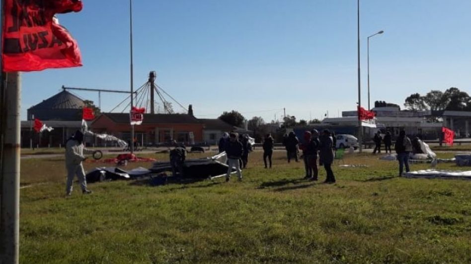 El Movimiento 1° de Octubre advirtió acerca del desarrollo de nuevas protestas en las ciudades de Azul, Olavarría y Tandil. Las manifestaciones se llevarían a cabo los días 21 del corriente mes. 
