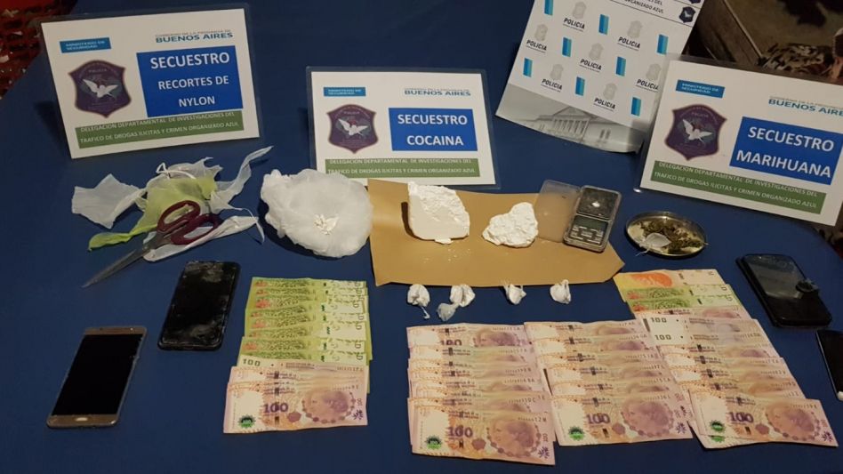 Los imputados están detenidos en la Estación de Policía Comunal de Tapalqué. DROGAS ILÍCITAS AZUL/PBA