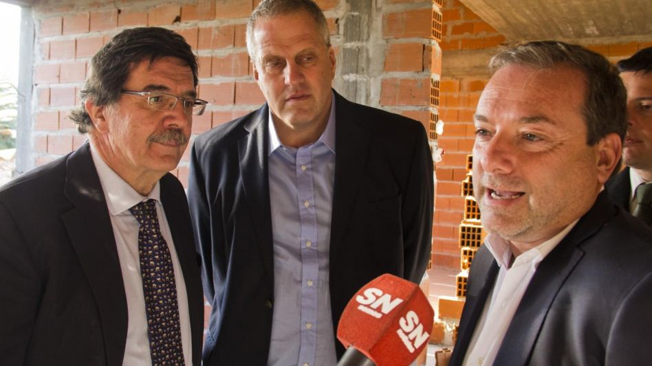 Cuando yo era diputado provincial y él (por Perczyk) viceministro de Educación, pudimos construir la Escuela 505 para nuestra ciudad, dijo Caputo a este diario. 
