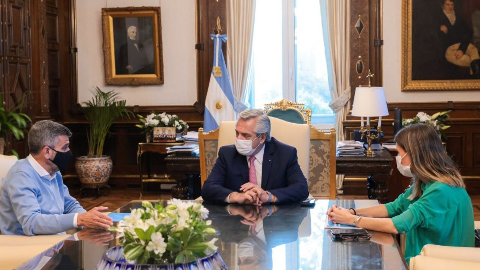 Desde noviembre, el monto de la Tarjeta Alimentar se depositará en la cuenta de AUH