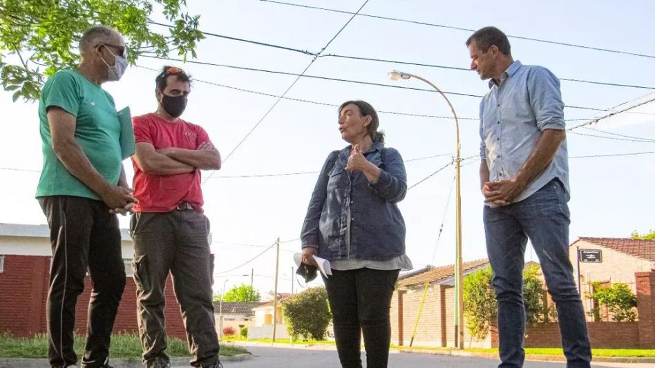  Bucca y Laurini recorrieron los barrios Güemes y Dorrego