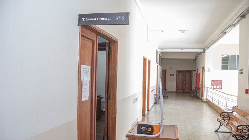 En la sala de debates del Tribunal Oral en lo Criminal número 2 con sede en el Palacio de Justicia de Azul se llevó a cabo el juicio por este caso de abuso sexual.  NICOLÁS MURCIA
