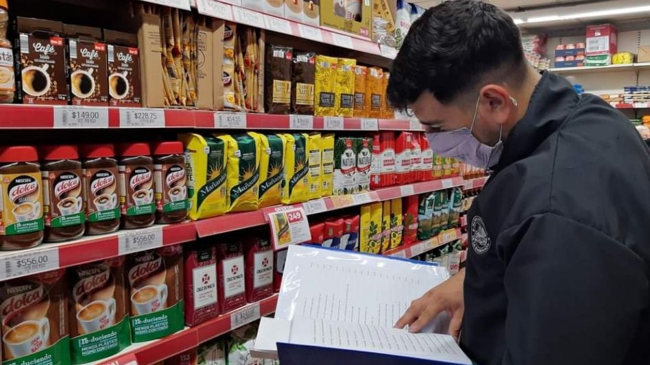 Al frente del control de precios, los intendentes advierten por un cumplimiento "dispar" del congelamiento