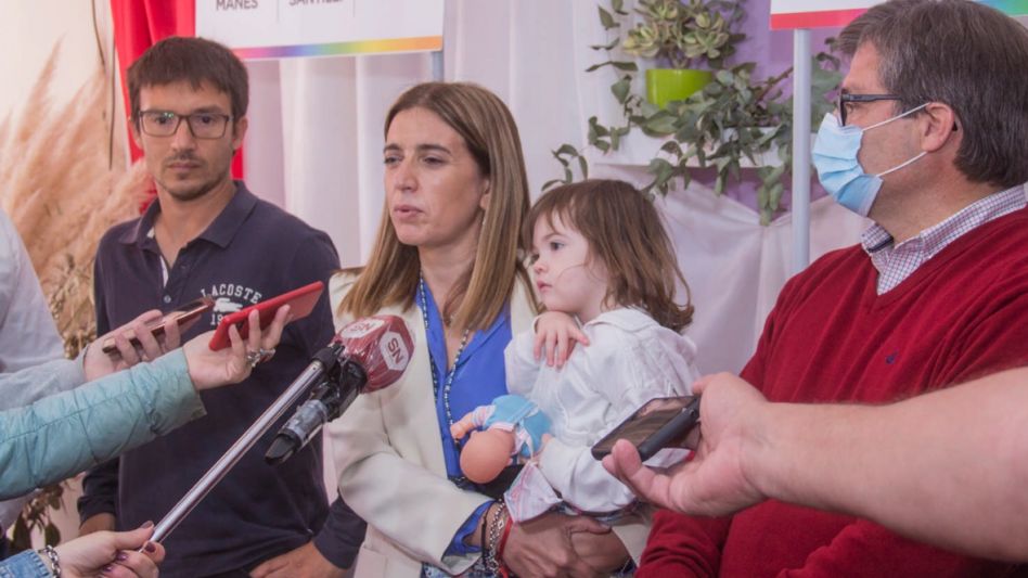 Tenemos números que nos indican que retenemos el 97 por ciento de los votos que obtuvimos en la PASO, dijo Danya Tavela, candidata a diputada nacional del frente Juntos.  NICOLAS MURCIA 