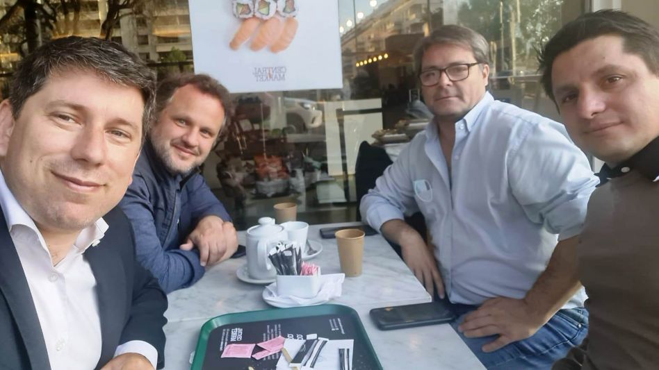 Ferrarello y Yannibelli reunidos con Pablo Domenichini y Fernando Pérez.        PRENSA/JUNTOS