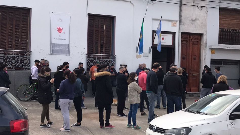 Cambios en el protocolo: las filas podrán realizarse dentro de los establecimientos de votación
