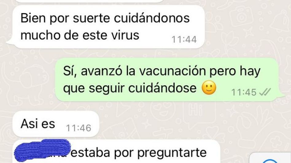 Así opera la banda que roba cuentas de Whatsapp y ofrece vender dólares "cara grandes" a contactos de la víctima
