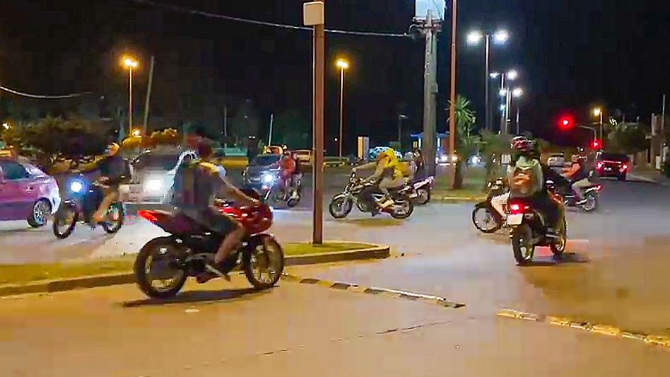 Desde la agrupación local también se brindaron detalles de una reunión mantenida con vecinos de la zona del Balneario por el descontrol generado por jóvenes motociclistas.