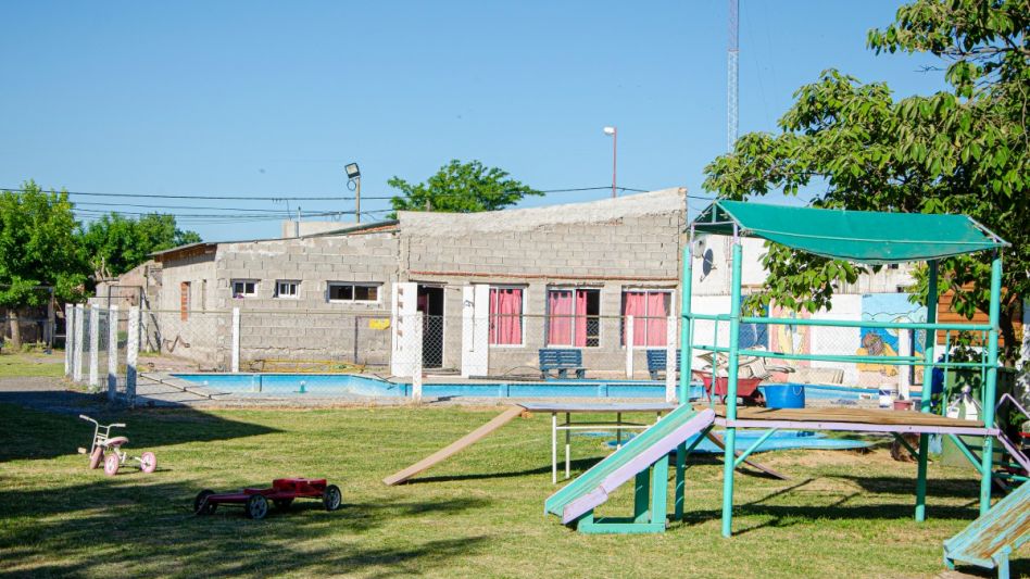 La pielga está cercada para los más chiquitos, por ello es que a partir de ahora Puertas Abiertas ofrece colonia de verano para Maternal. NACHO CORREA 
