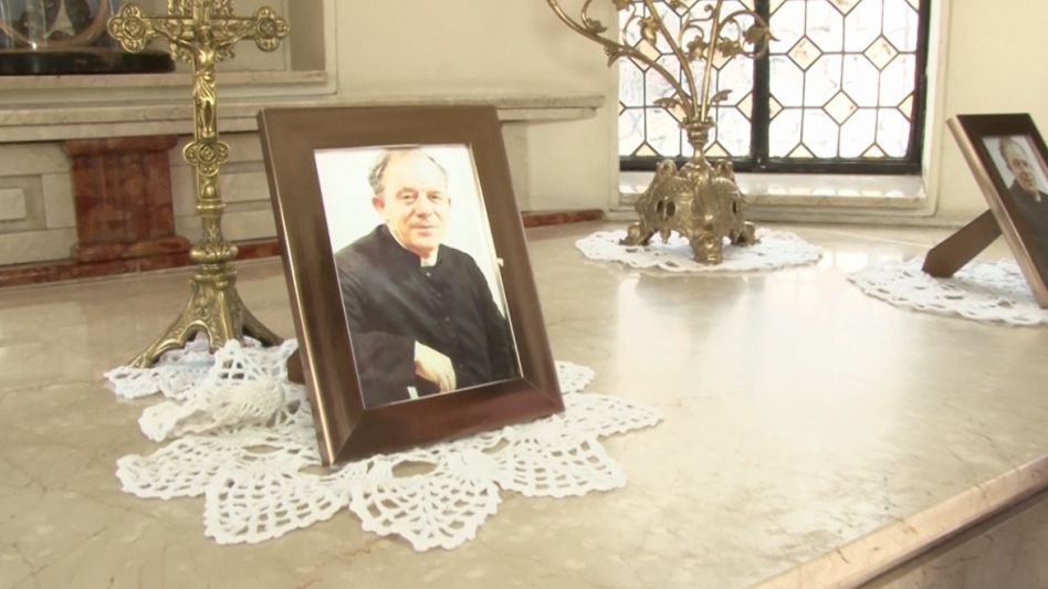 El padre Mario Pantaleo, el hombre con las manos de Dios