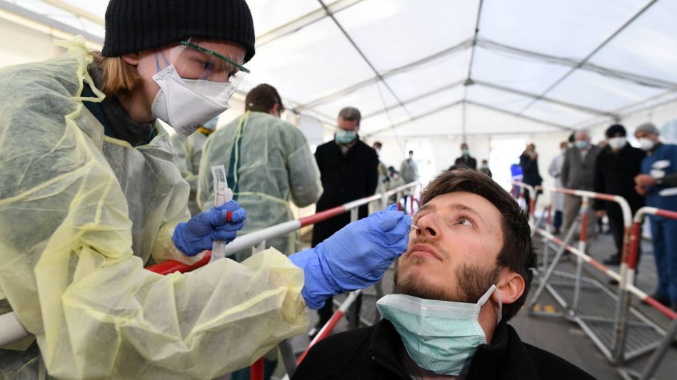 Los casos de coronavirus aumentaron un 52% en dos meses en la Argentina