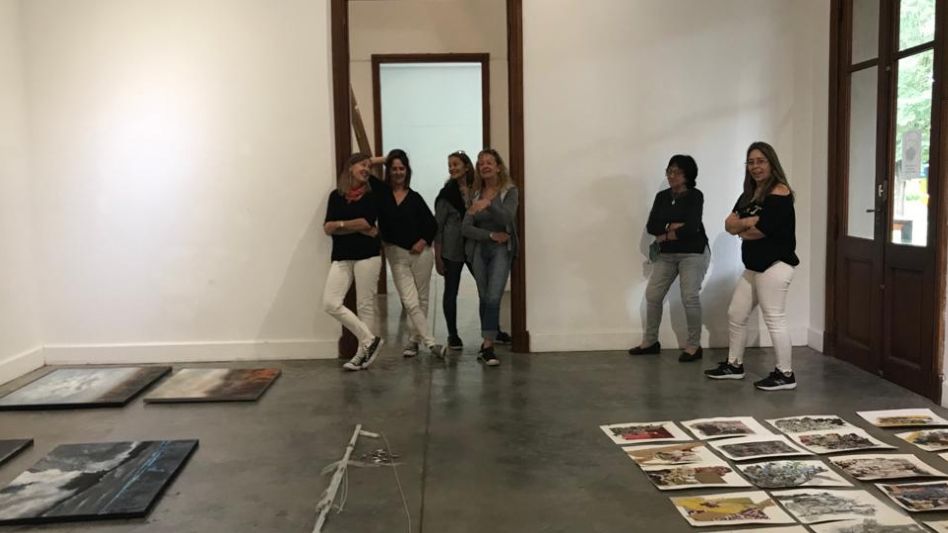 Un anticipo del montaje de la muestra en el Centro Cultural San José en Riobamba 2949, Olavarria. 
