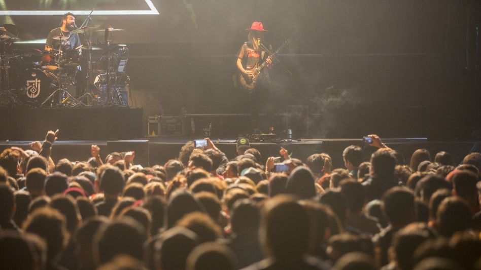 Instauran el pase sanitario para eventos masivos en todo el país desde enero
